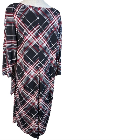 *NWT Signature by Robbie Bee 2X wrap shift dress - Picture 4 of 12